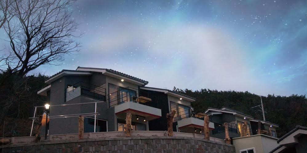 Hotel Aria Pension Namhae Zewnętrze zdjęcie