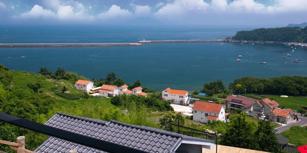 Hotel Aria Pension Namhae Zewnętrze zdjęcie